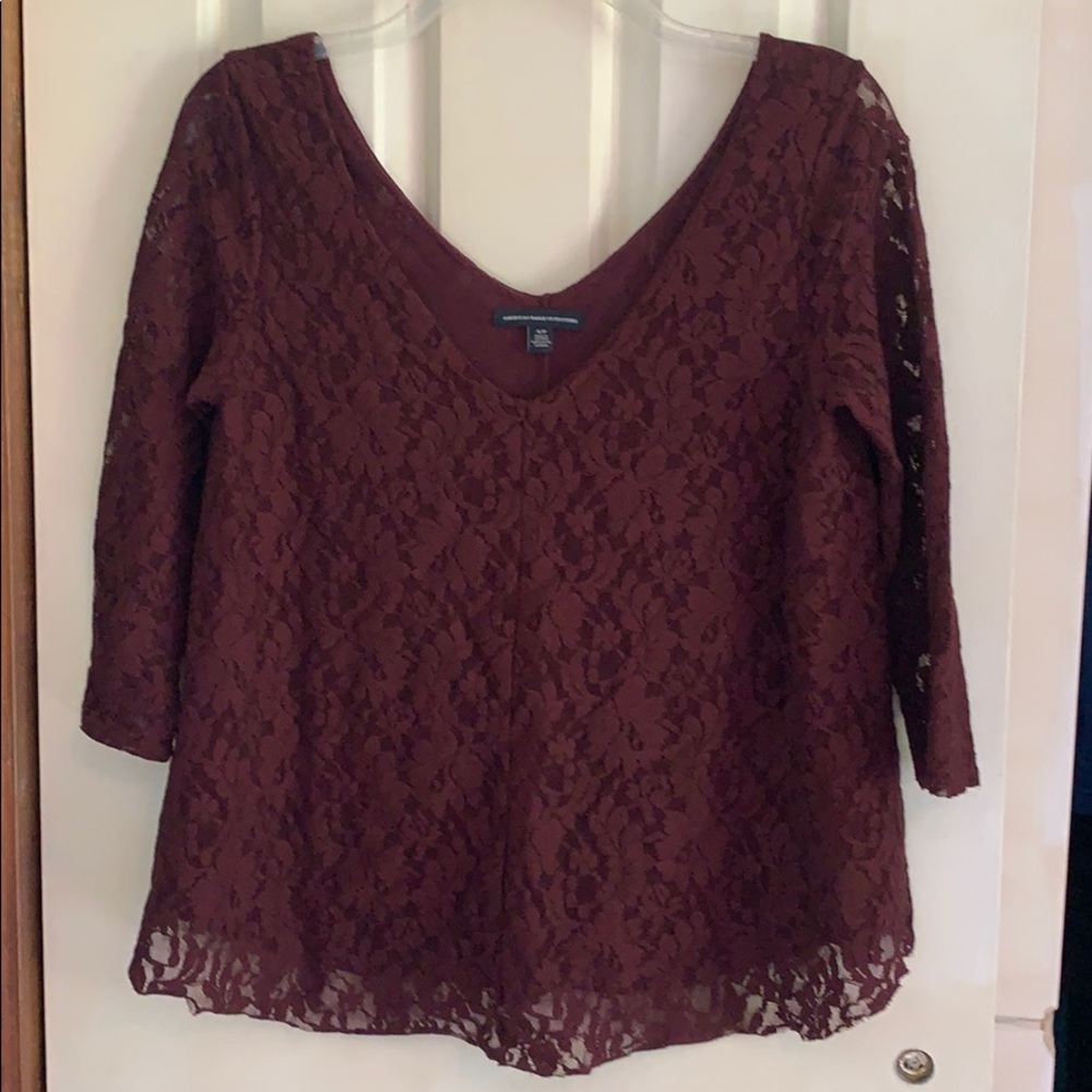 American Eagle Lace 3/4 Sleeve Shirt